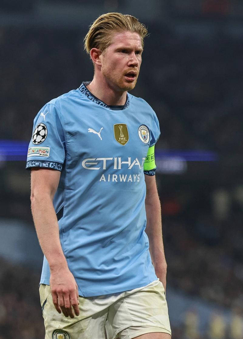 王建民因跑垒导致足底筋膜断裂，这一意外伤病遗憾终结了其洋基王牌生涯