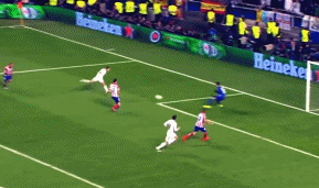 2025 赛季：多伦多蓝鸟队王牌加斯曼（Kevin Gausman）单场投出 14 次三振，刷新队史纪录