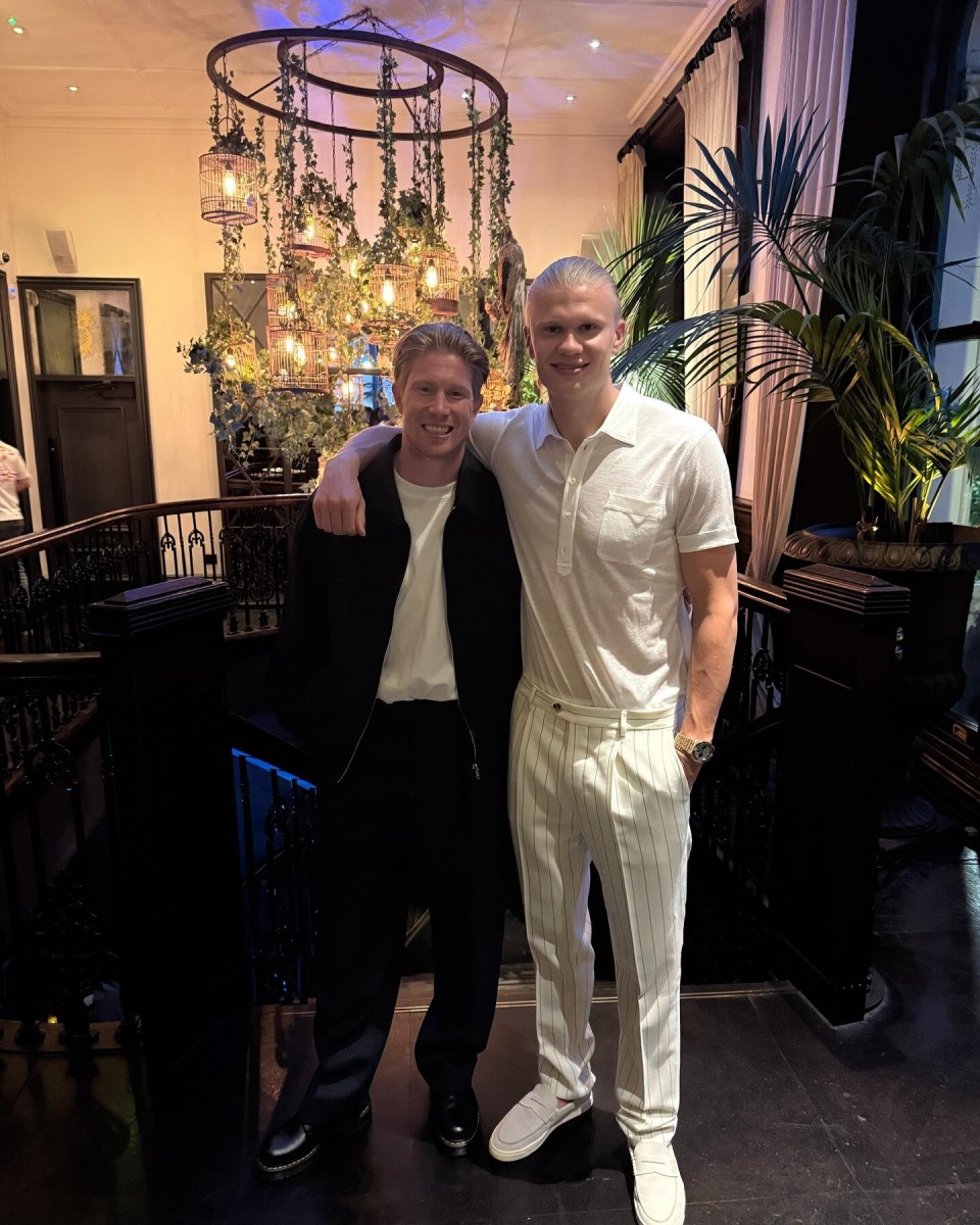 云顶之弈奶盾阿木木阵容怎么玩