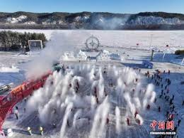 詹姆斯：里夫斯现在是我们的核心成员，他也想要承担这份责任